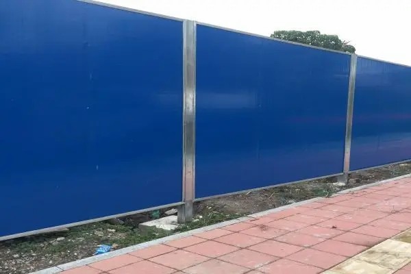 金山泡沫围挡